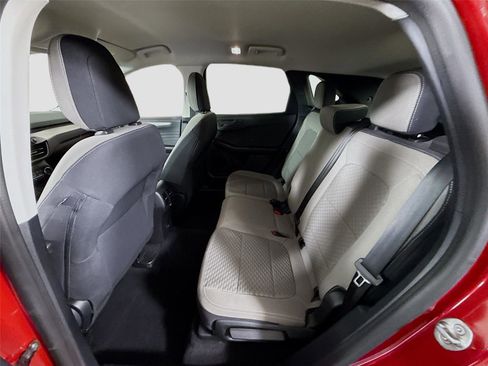 Used 2022 Ford Escape SE w/ Cold Weather Package AWD/4WD image 16