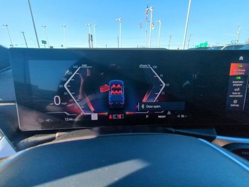 Used 2023 BMW i4 eDrive40 w/ Premium Package image 19