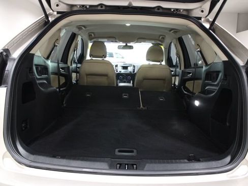 Used 2017 Ford Edge SEL FWD image 14