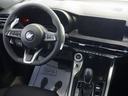 Used 2024 Dodge Hornet R/T image 30