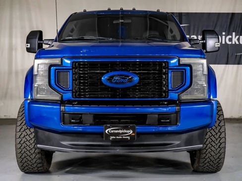 Used 2022 Ford F450 XLT AWD/4WD image 3
