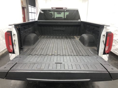 Used 2020 GMC Sierra 1500 AT4 w/ AT4 Preferred Package image 8