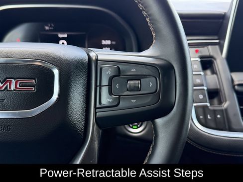 Used 2023 GMC Yukon AT4 w/ AT4 Premium Plus Package AWD/4WD image 19