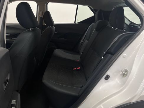 Used 2024 Nissan Kicks SV FWD image 26
