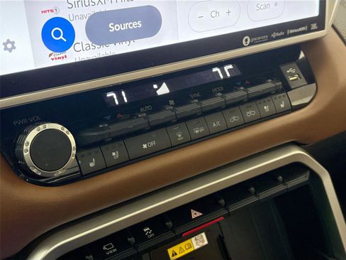 Used 2024 Toyota Tundra 1794 Edition image 28