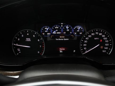 Used 2017 Cadillac XT5 Platinum image 12