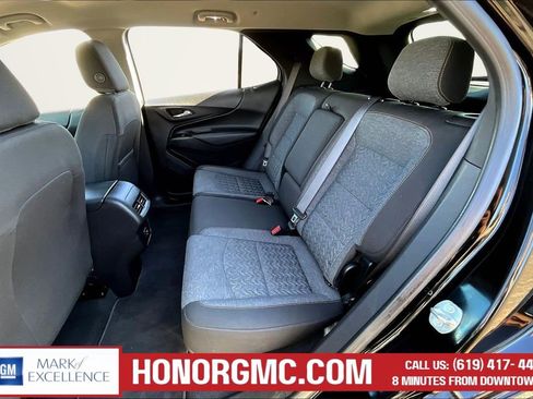 Used 2023 Chevrolet Equinox LT image 22
