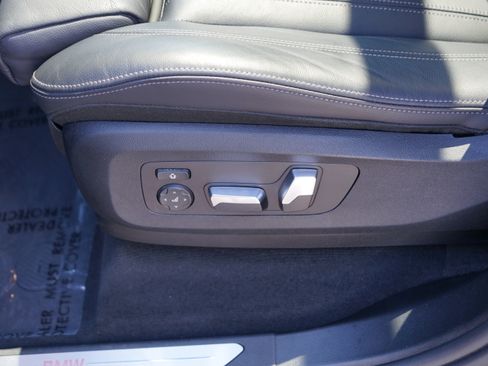 Used 2019 BMW X5 xDrive40i w/ Convenience Package AWD/4WD image 19