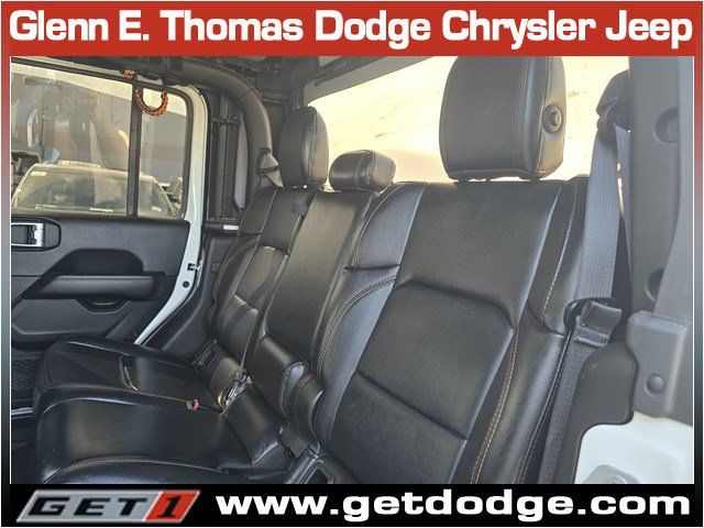 Used 2022 Jeep Gladiator Mojave w/ Trailer Tow Package AWD/4WD image 25