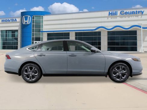 New 2026 Honda Accord EX-L image 6
