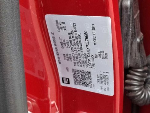 Used 2023 Chevrolet Colorado Z71 w/ Z71 Convenience Package 2 image 27