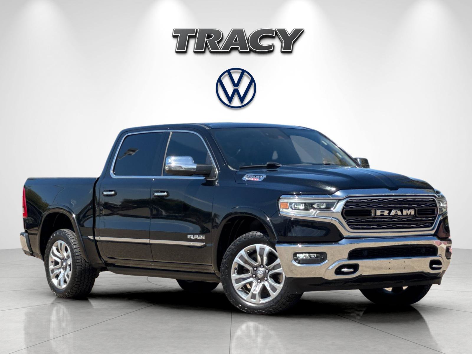Used 2021 RAM 1500 Limited AWD/4WD image 2