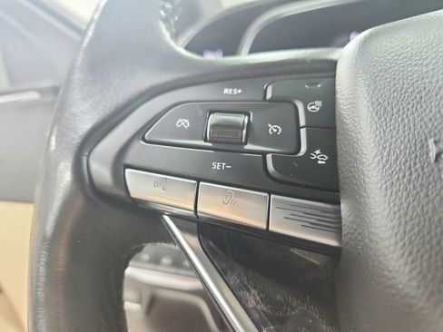 Used 2021 Cadillac Escalade Premium Luxury AWD/4WD image 26