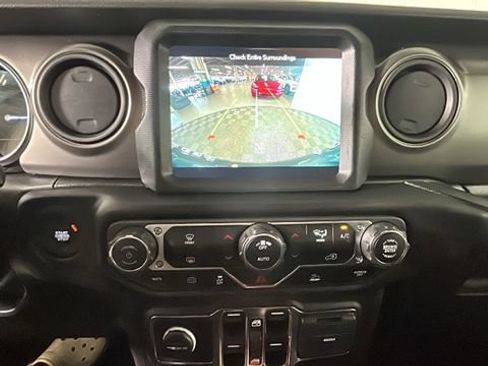 Used 2023 Jeep Wrangler Unlimited w/ 8.4" Radio Group AWD/4WD image 23