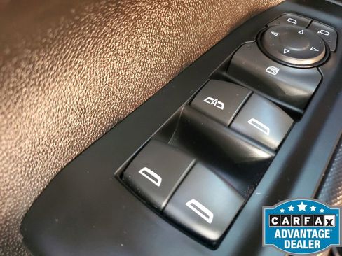 Used 2024 Chevrolet Silverado 1500 Custom w/ Turbomax Blackout Package image 33