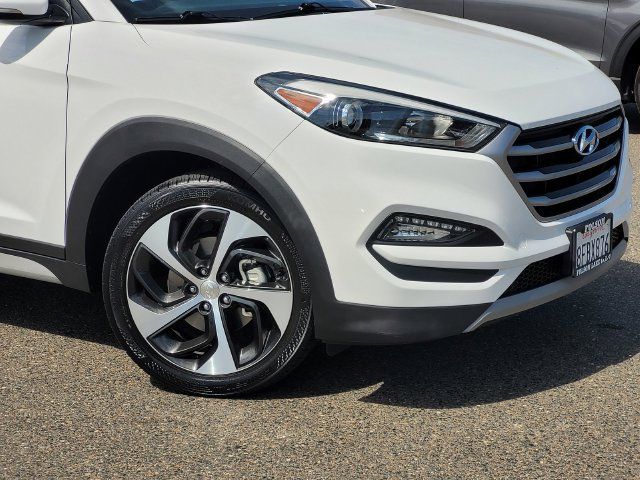 Used 2018 Hyundai Tucson Value w/ Cargo Package FWD image 6