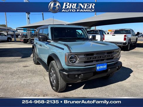 Used 2023 Ford Bronco Big Bend image 3
