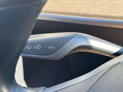 Used 2018 Tesla Model 3 Long Range RWD image 25