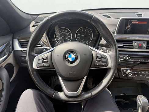 Used 2017 BMW X1 xDrive28i AWD/4WD image 16