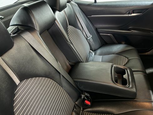 Used 2022 Toyota Camry SE image 31