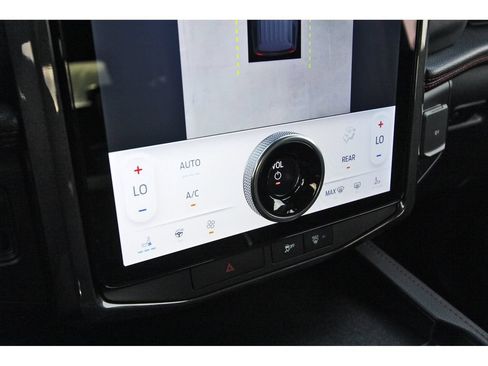 Certified 2023 Ford Expedition Limited RWD image 24