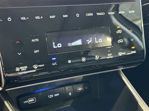 Used 2023 Hyundai Tucson Limited image 21
