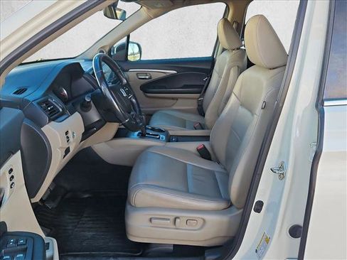 Used 2019 Honda Pilot EX-L image 17