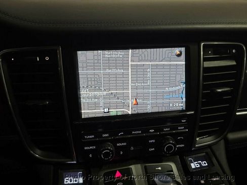 Used 2010 Porsche Panamera image 58