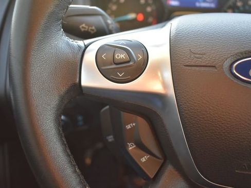 Used 2014 Ford Focus SE w/ Equipment Group 201A image 19