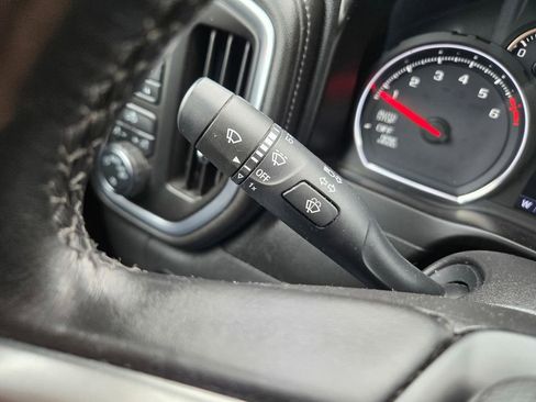 Used 2019 Chevrolet Silverado 1500 LT w/ All-Star Edition image 21