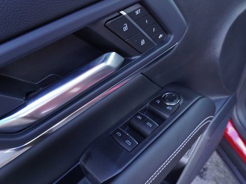 New 2026 GMC Terrain Denali w/ LPO, Black Badging Package image 15