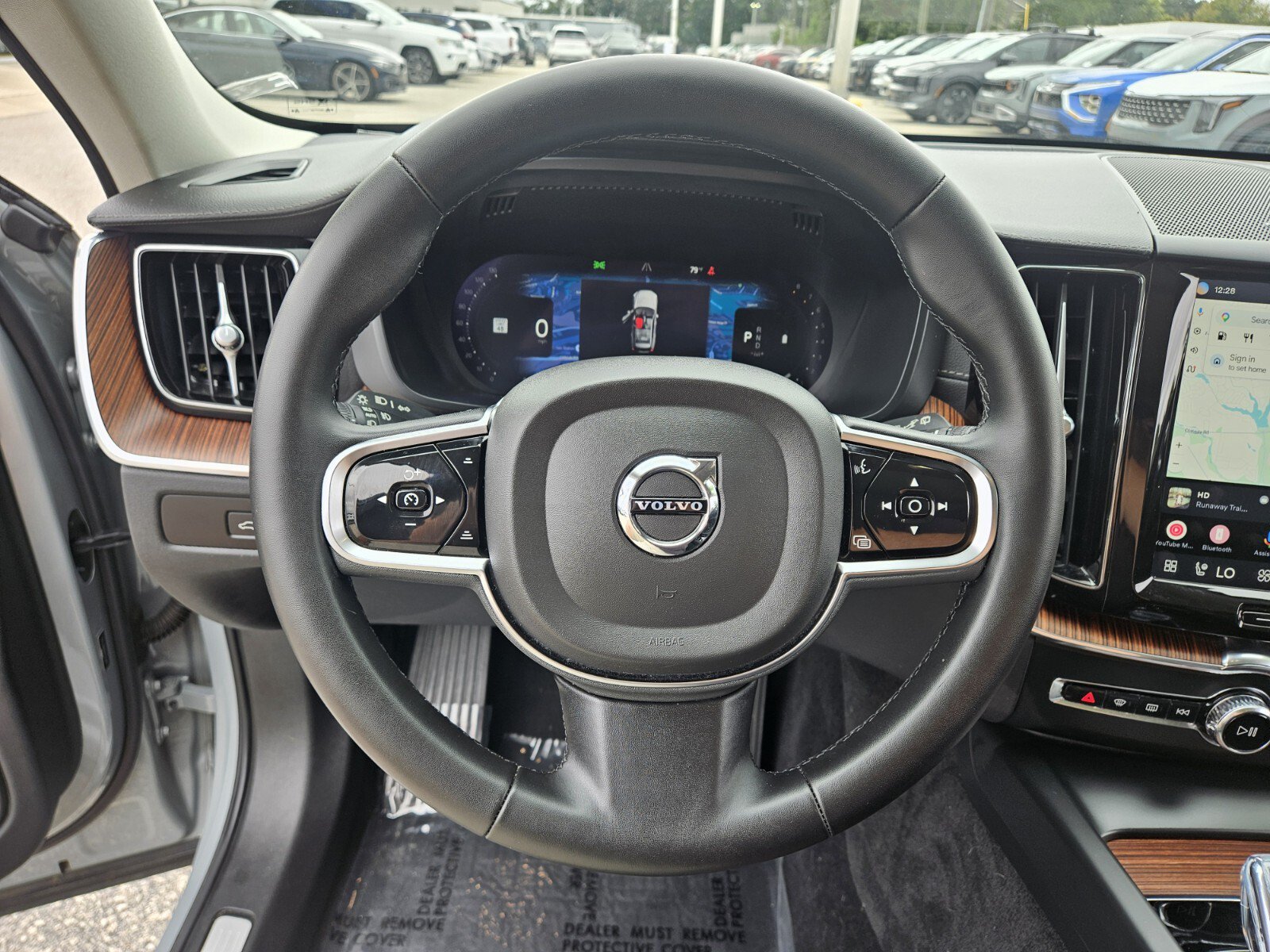 Used 2024 Volvo XC60 B5 Ultimate w/ Protection Package Premier AWD/4WD image 22