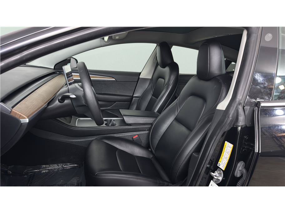 Used 2023 Tesla Model 3 Standard Range RWD image 11
