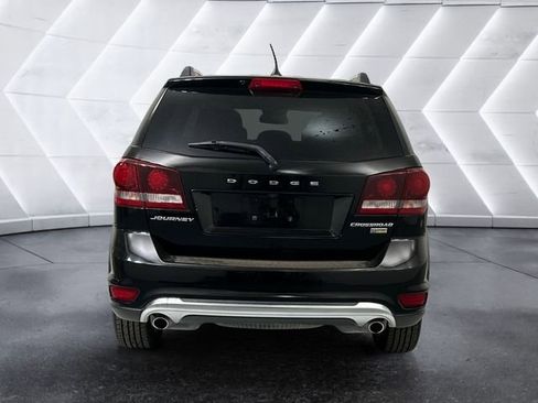 Used 2018 Dodge Journey Crossroad FWD image 5