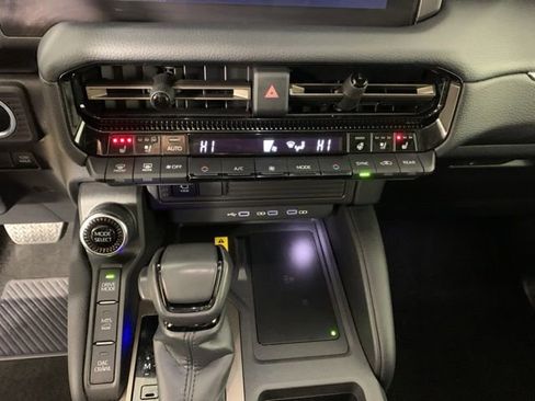 Used 2024 Toyota Land Cruiser image 26