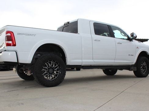 Used 2022 RAM 3500 Laramie image 19