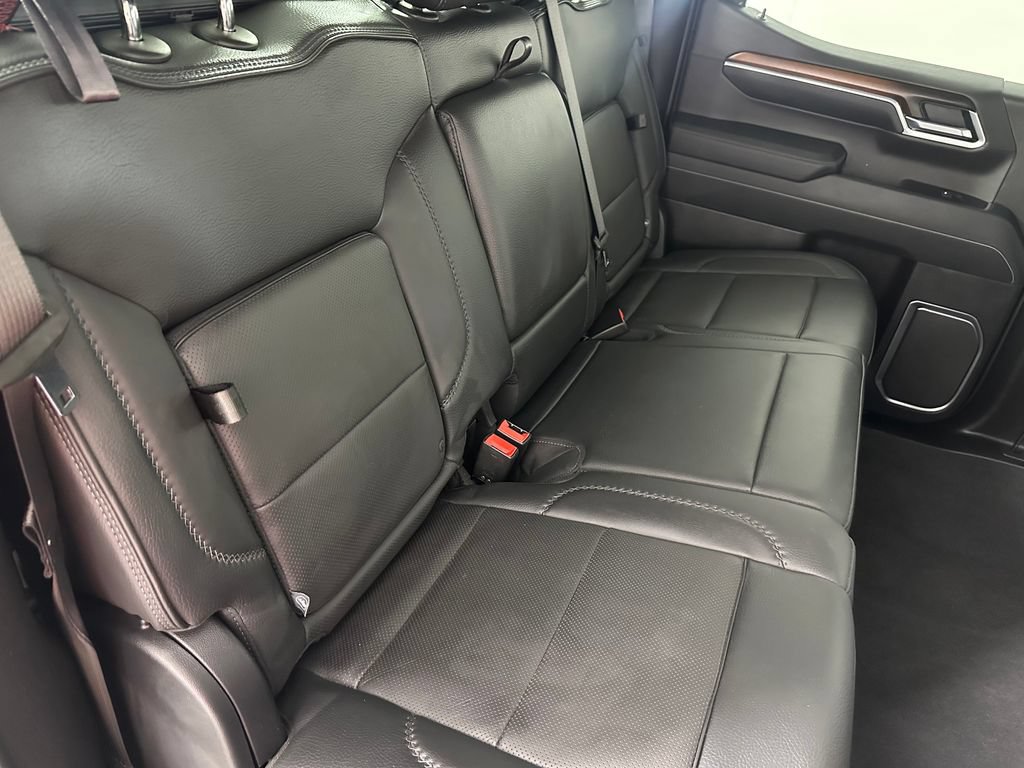 Used 2025 GMC Sierra 1500 Denali w/ Denali Reserve Package AWD/4WD image 31