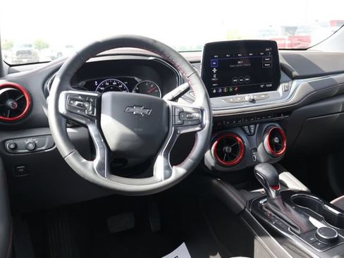 Used 2024 Chevrolet Blazer RS FWD image 11