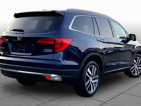 Used 2018 Honda Pilot Touring image 13
