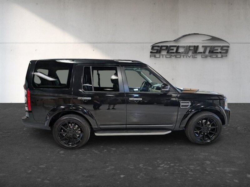 Used 2016 Land Rover LR4 HSE AWD/4WD image 11