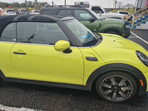 Used 2022 MINI Cooper S image 16