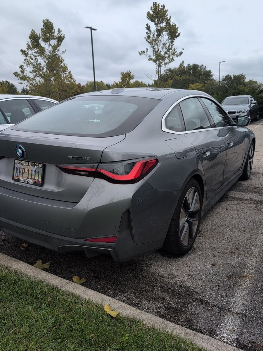 Used 2024 BMW i4 eDrive40 w/ Premium Package RWD image 4