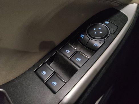 Used 2022 Ford Explorer XLT RWD image 27