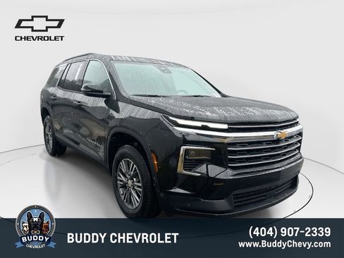 New 2026 Chevrolet Traverse LT image 1