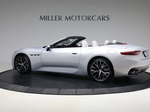 New 2026 Maserati GranCabrio Modena image 3