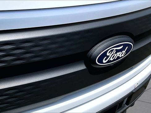 Certified 2025 Ford F150 Lightning Flash AWD/4WD image 29