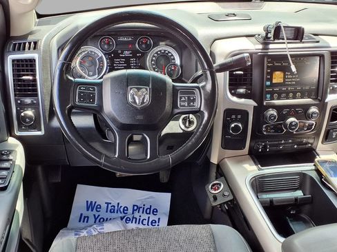 Used 2016 RAM 2500 Big Horn w/ Black Appearance Group AWD/4WD image 5