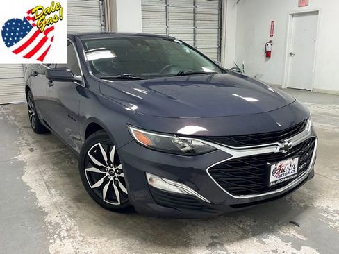 Used 2025 Chevrolet Malibu RS FWD image 1