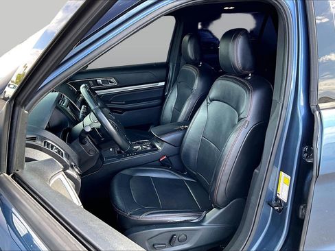 Used 2019 Ford Explorer Sport w/ Equipment Group 401A AWD/4WD image 26
