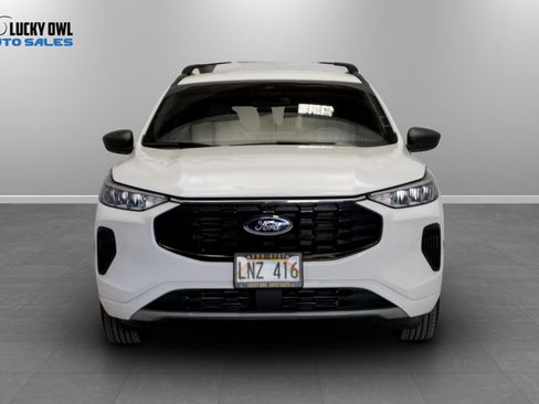 Used 2024 Ford Escape ST-Line w/ Tech Pack #1 FWD image 2